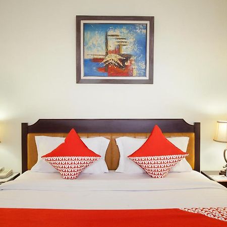Oyo 108 Hotel Surya Dżakarta Zewnętrze zdjęcie
