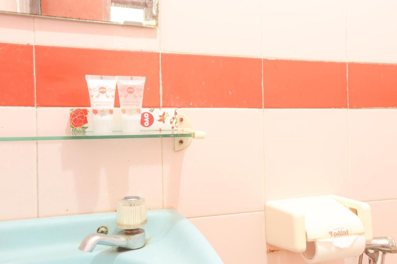 Oyo 108 Hotel Surya Dżakarta Zewnętrze zdjęcie