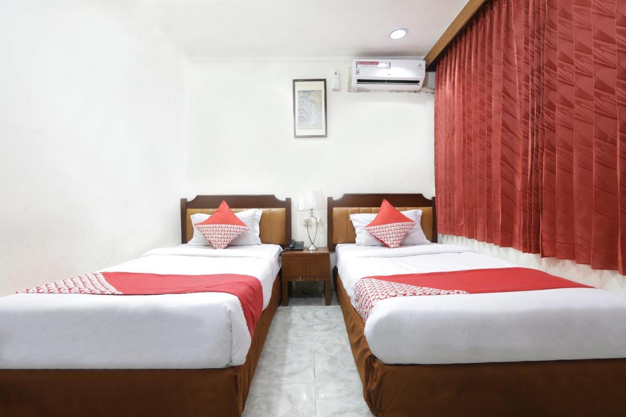 Oyo 108 Hotel Surya Dżakarta Zewnętrze zdjęcie