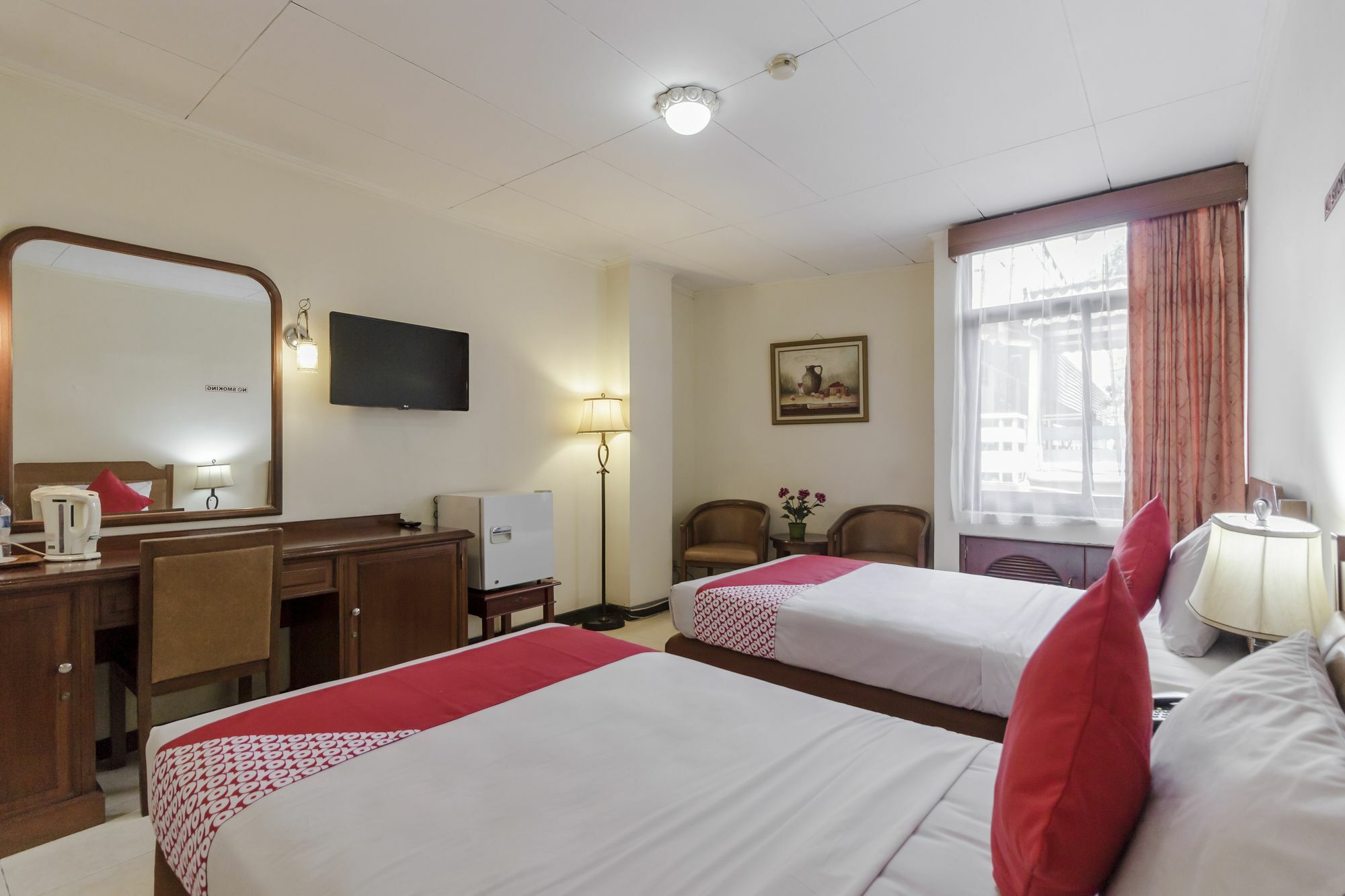 Oyo 108 Hotel Surya Dżakarta Zewnętrze zdjęcie