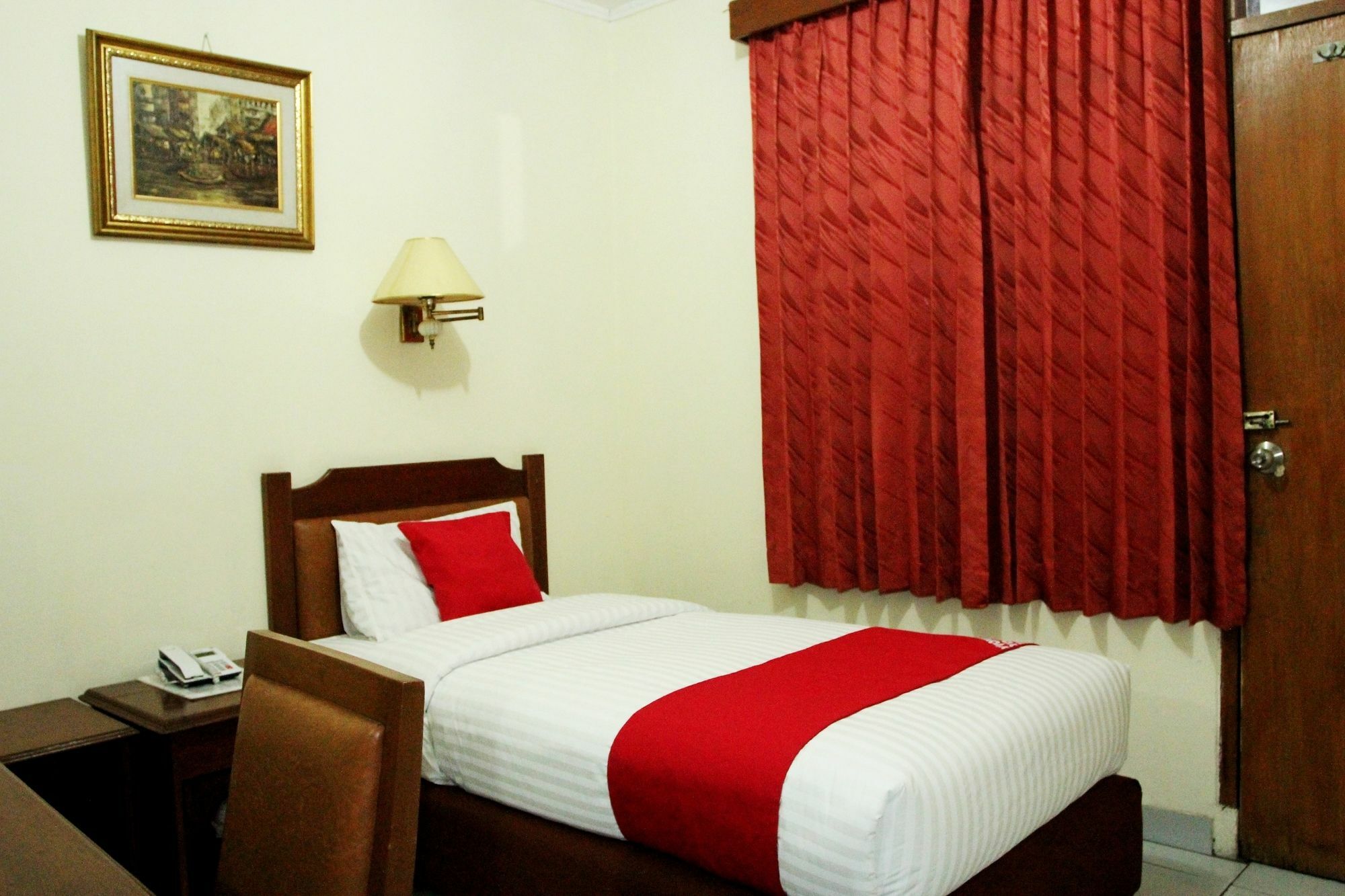 Oyo 108 Hotel Surya Dżakarta Zewnętrze zdjęcie
