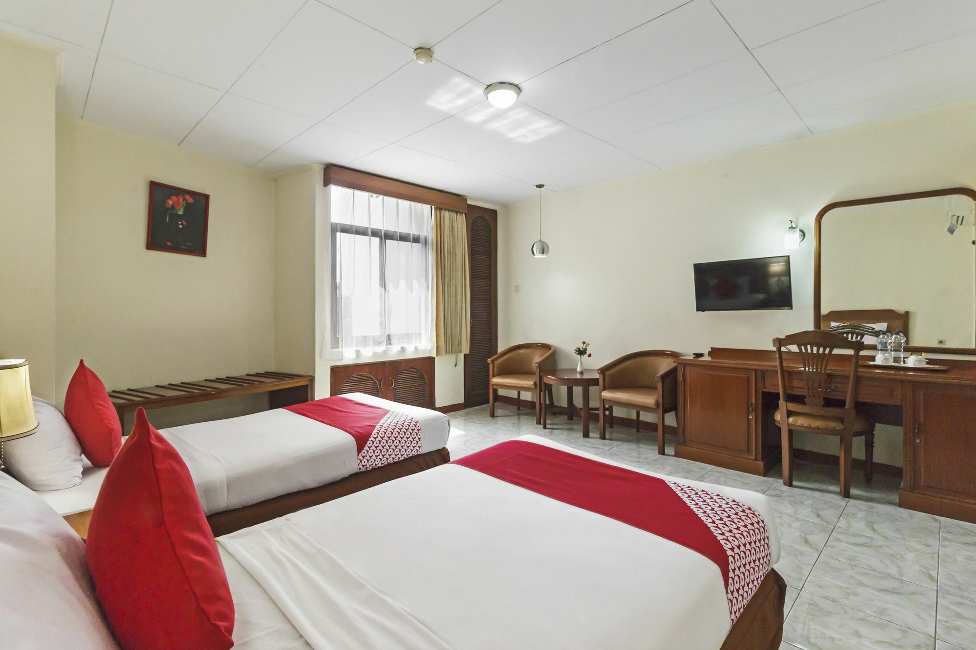 Oyo 108 Hotel Surya Dżakarta Zewnętrze zdjęcie