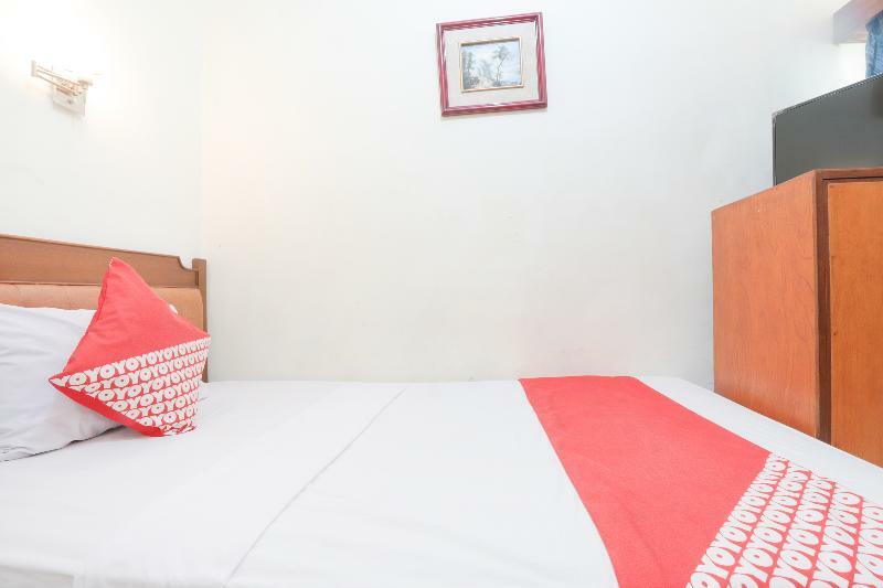 Oyo 108 Hotel Surya Dżakarta Zewnętrze zdjęcie